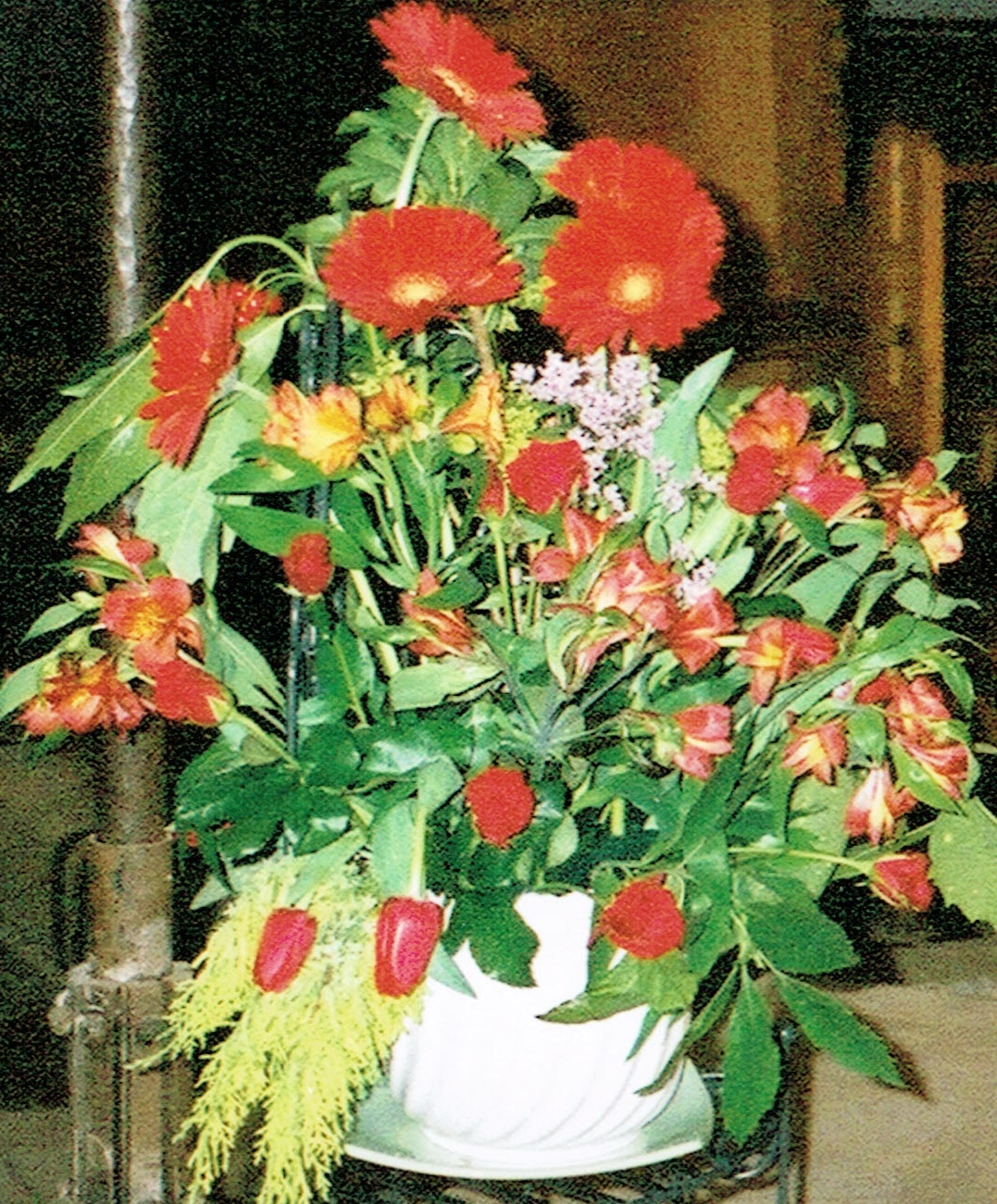 fleursMars2002_piedCroix